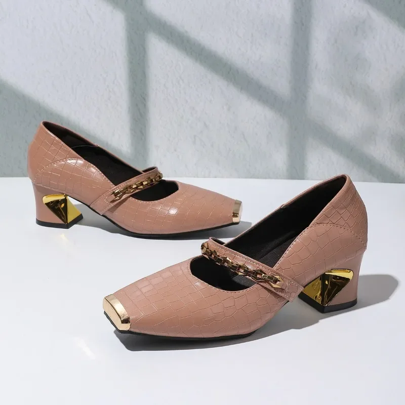 Mary Jane Architectural Block Heel - Image 5