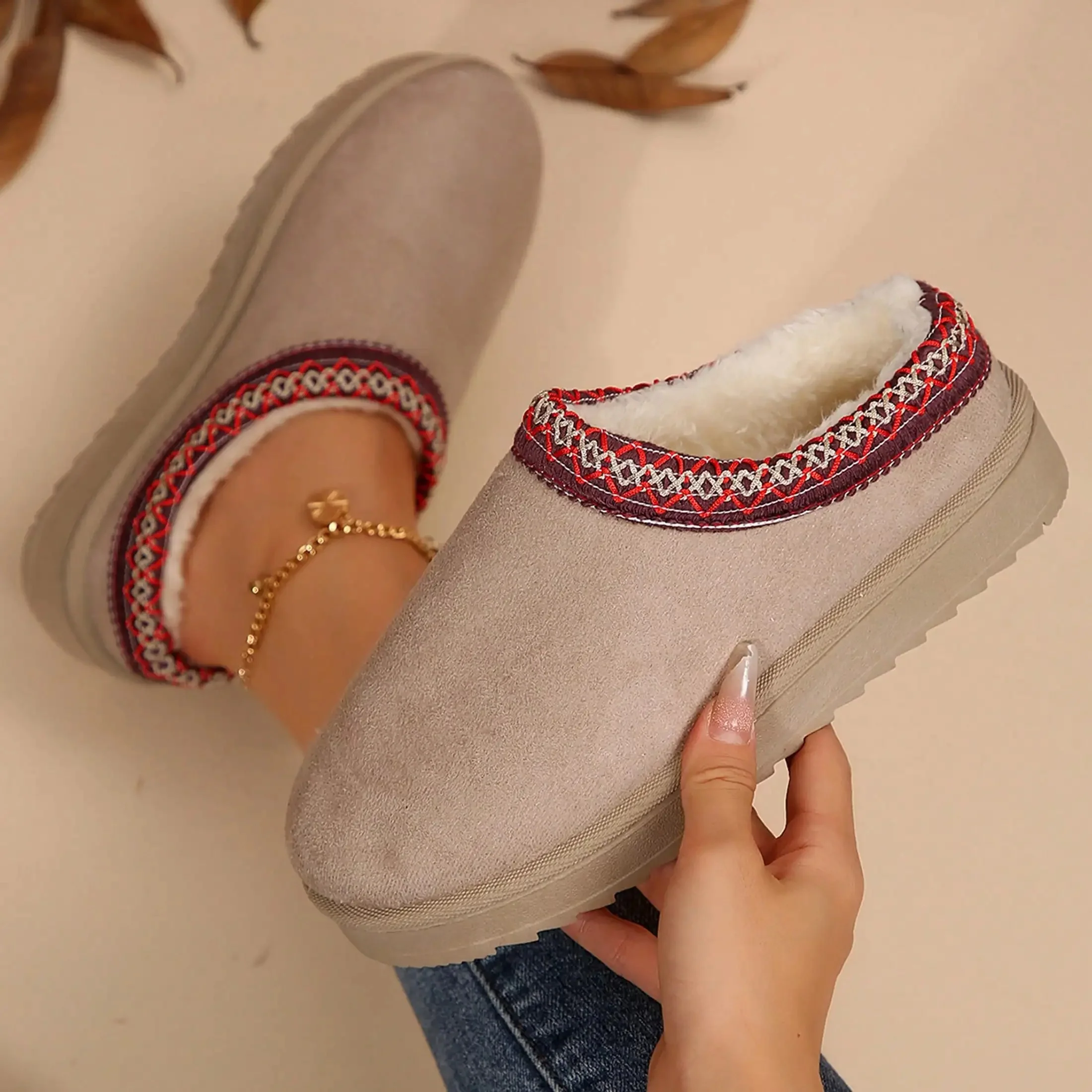 Chalet Comfort Fleece Clogs - Image 10