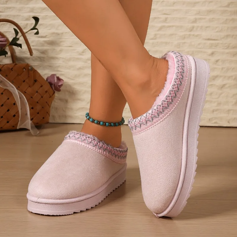 Chalet Comfort Fleece Clogs - Image 3