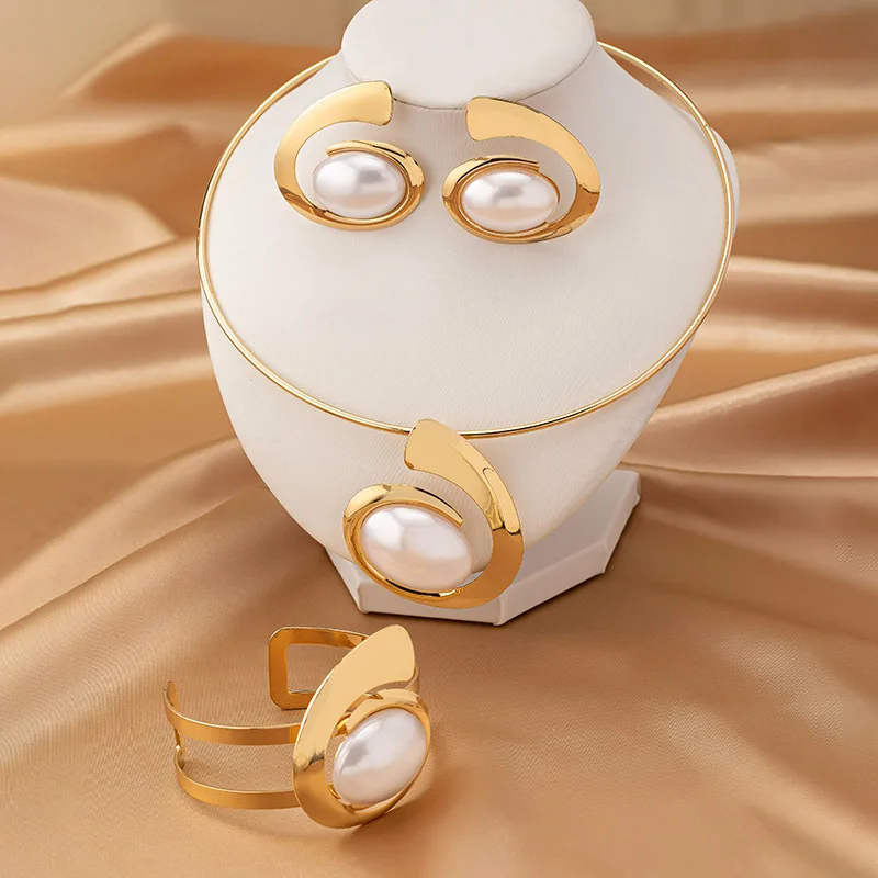 Eclipse Cabochon Jewelry Set - Image 4