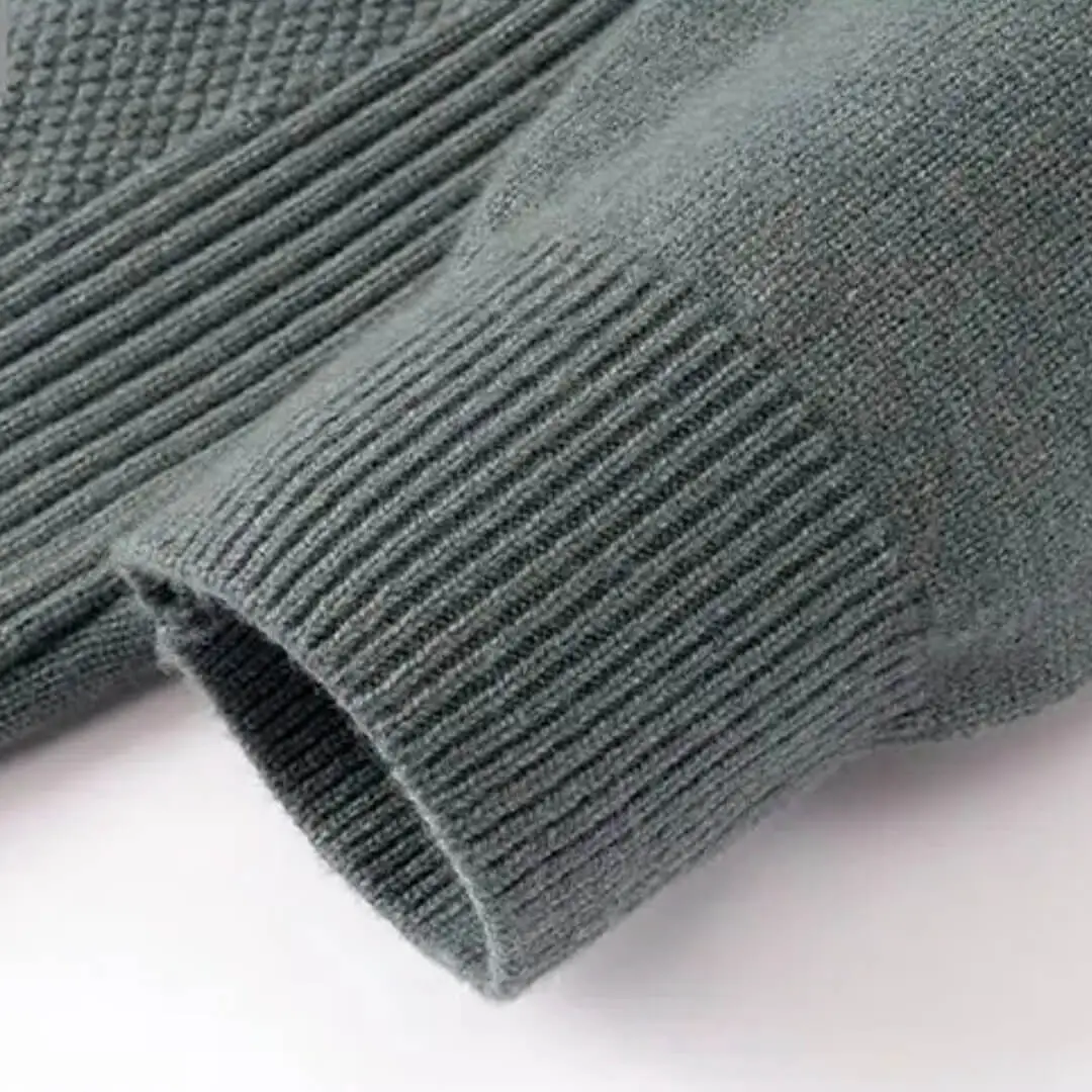 Geometric Rib Crewneck Sweater - Image 10