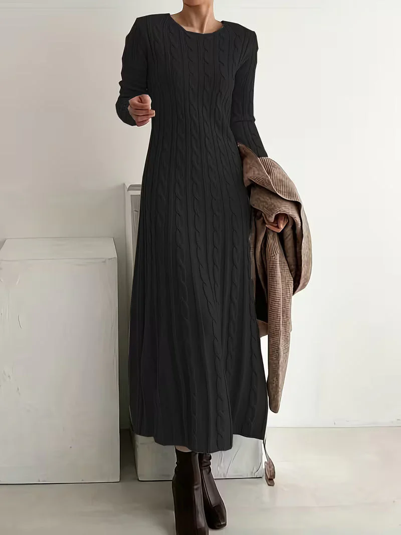 Heirloom Elegance Dress - Image 4