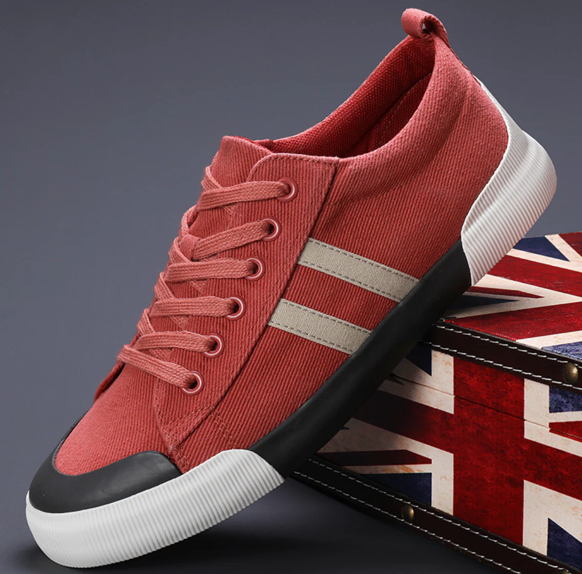 The Lexington Canvas Trainer - Image 5